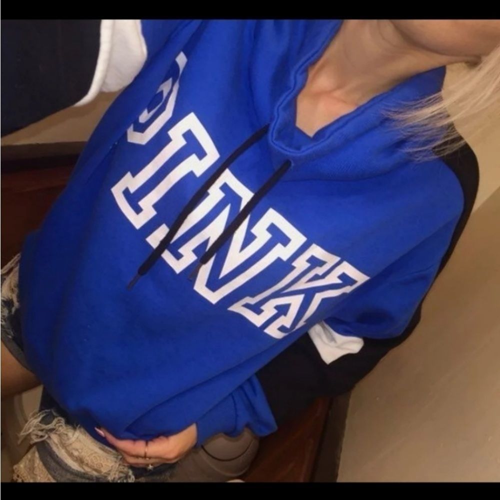 worn once VS PINK colorblock crew sweater size S - Picture 1 of 6